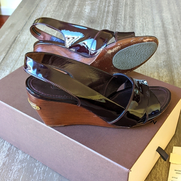Louis Vuitton wedge sandals - Picture 1 of 8
